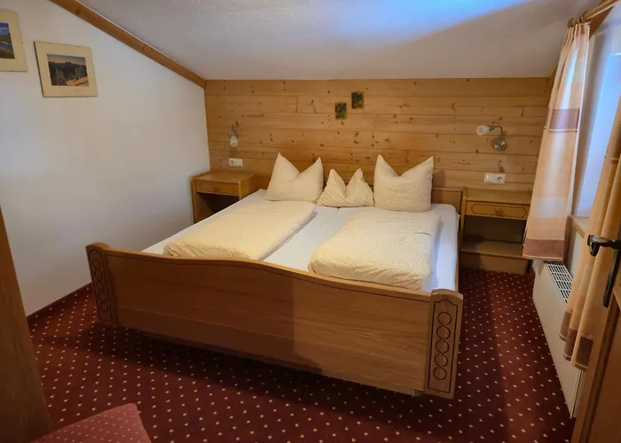 Pfandlinghof アパート *